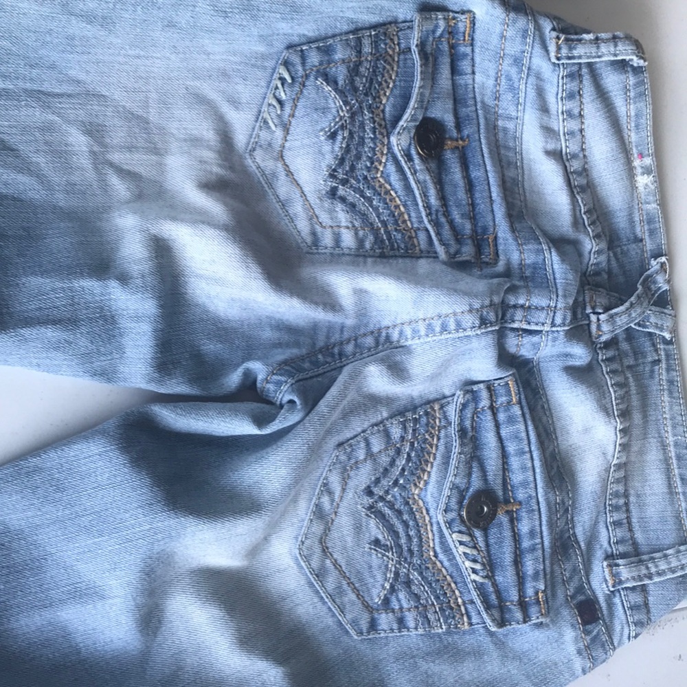 Wallflower Size 1 juniors